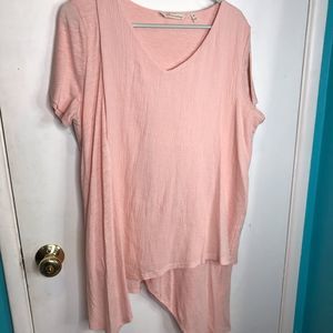 Soft surroundings asymmetrical top